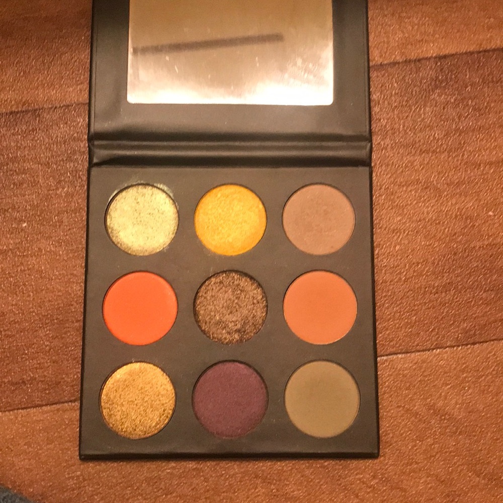 Kylie Cosmetics Halloween Palette